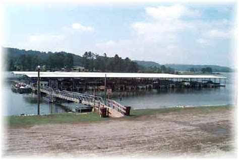 Alabama power's shoreline managers strive to protect and enhance the scenic, recreational and environmental assets of the reservoirs we manage for the benefit of lake users and residents. Smith Lake Marina: Boat Storage