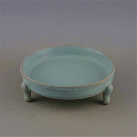 نحن شركة عالمية تضم أكثر من 5000 موظف. Chinese Song Dynasty Ru Ware Blue Glaze Porcelain - Dec 30 ...