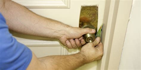 How to get a locked bedroom door open. How to Open a Locked Door | How to Unlock a Door