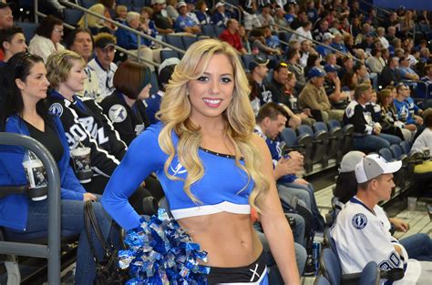 Alle infos zum verein tampa bay lightning ⬢ kader, termine, spielplan, historie ⬢ wettbewerbe: Kelsey | Tampa Bay Lightning Girls | jackson1245 | Flickr