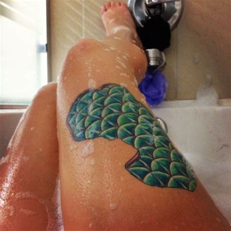 The mermaid scales tattoo by russell van schaick is a beautiful tattoo idea. 30 Mermaid Scales Tattoo Designs For Girls