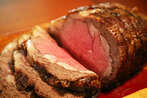 Prepare side dishes that pair with the succulent, rich, meaty flavor of prime rib. Vegetables To Pair With Prime Rib Roast Beef - Whisky ...