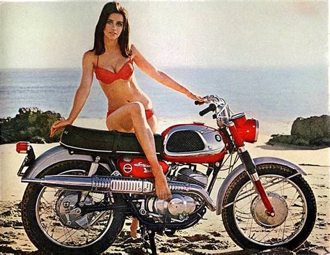 Find the latest kawasaki motorcycle reviews, prices, and photos and videos from the expert riders at motorcycle.com. Vintage Motorcycle Girls 068 | Return of the Cafe Racers