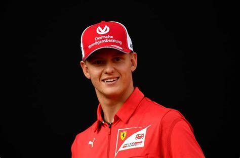 Racing dynasties are nothing new but could we be seeing the start of a new one as mick schumacher follows his father michael and uncle ralf into the formula 1 ranks? Mick Schumacher kopplad till Haas F1-säte för 2021: Rapporter