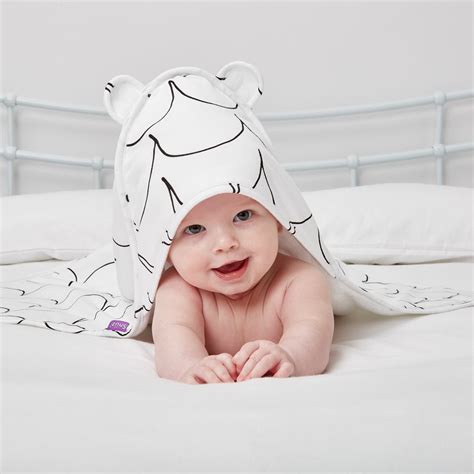 Plus, create a wish list with a wedding or gift registry. Baby Bath & Bed Set - Wave Mono | Snüz