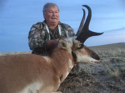 I have a few years left in the army, so i'm in a position to start planning for the future, i just need some advice on how to so my main questions are these, how did you get started as a hunting guide? Wyoming Trophy Pronghorn Hunting - PRONGHORN GUIDE SERVICE