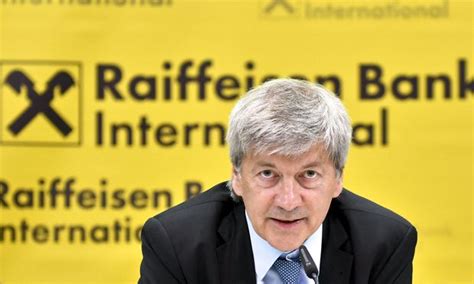 The central bank was merged with its subsidiary raiffeisen bank international in 2017. Raiffeisen Bank este interesat de achiziții în România ...