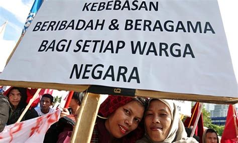 Kebebasan beragama percakapan tentang sekularisme, liberalisme, dan pluralisme. Indonesia dalam Darurat Kebebasan Beragama - Industry.co.id