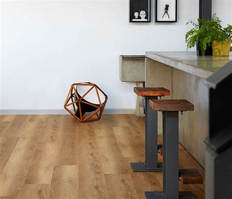 What's the best flooring for resale value? Hybrid Flooring Vs Vinyl Planks | Vinyl Flooring