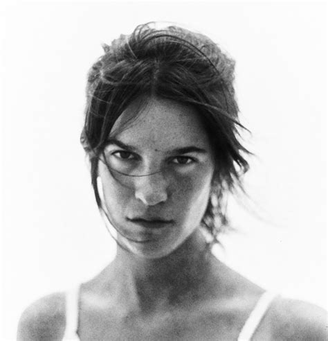 Suzanne lindon a pensé que oui. Scriptwriter at 15, Actor-Director at 20, Suzanne Lindon's ...