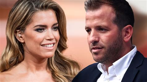 Rafael ferdinand van der vaart (dutch pronunciation: Sylvie Meis & Rafael van der Vaart - Endlich dürfen wir ...