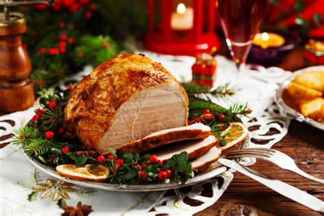 The following video provides a brief introduction to some of the more traditional christmas food items, including plum pudding, mince meat pie, eggnog. Christmas Dinner Recipes: Main Dishes, Sides, and Soups ...