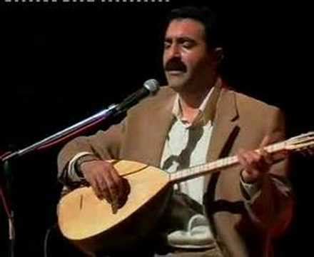 1981 yılında i̇stanbul'a yerleşti ve 1985 yılında arif sağ müzik kursu'nda dersler almaya başladı. Erdal Erzincan - Mevlam Bircok Dert Vermis - YouTube