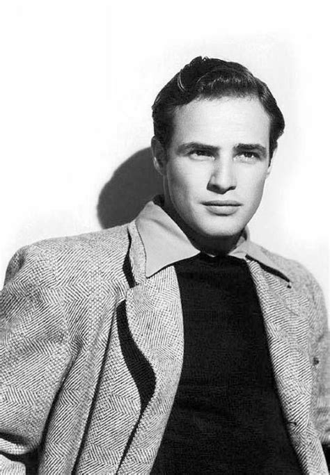 Разговоры брандо с самим собой — утешение философией. Marlon Brando, 1949 | Марлон брандо, Красивые парни ...