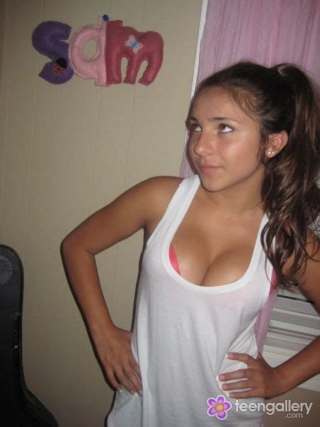 Eighteen year old girlfriend gets a nice facial. Pin on Hot Girls