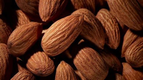 Almonds are made of healthy fats, but those calories can add up quick if you don't watch yourself. When You Eat Almonds Every Day, This Is What Happens To ...