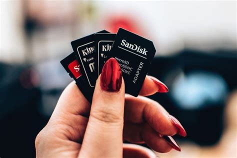 They differ from other storage media in that they can be written to thousands of times and do not require power to retain their conten. Difference Between Sd And Sim Card / Difference Between ...