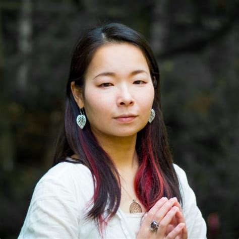 Massaging your perineum is an amazing tip to avoid vaginal tearing during the yoni/vaginal massage is a technique that can be done with self or with your partner or by a. Yoni Massage - Vaginal Massage | Tantric Journey