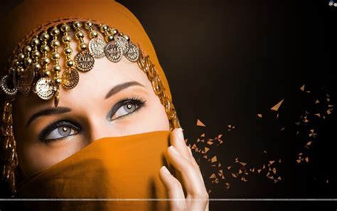 Beberapa foto wallpaper hijab di dalam halaman ini, semuanya berformat png. 3d arabic wallpapers - Pesquisa Google | Wanita, Wanita ...