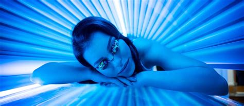 See full list on goodlookingtan.com Are Tanning Beds Bad for Your Skin? Find Out If They're ...