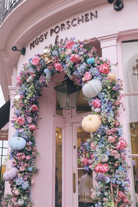 501 e 4th st, london, ky 40741. Pastel Halloween inspiration at Peggy Porschen Belgravia ...