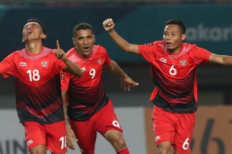 Moment comeback timnas indonesia, paling dramatis di tahun 2018 timnas indonesia timnas. Ini Dia 23 Pemain Timnas Indonesia untuk Piala AFF 2018 ...