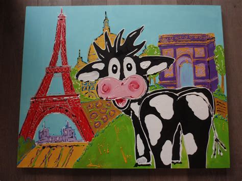 In de collectie koeien van werk aan de muur vind je veel verschillende werken waarop de koe het middelpunt is. schilderij koe in parijs | Schilderij, Koe, Parijs