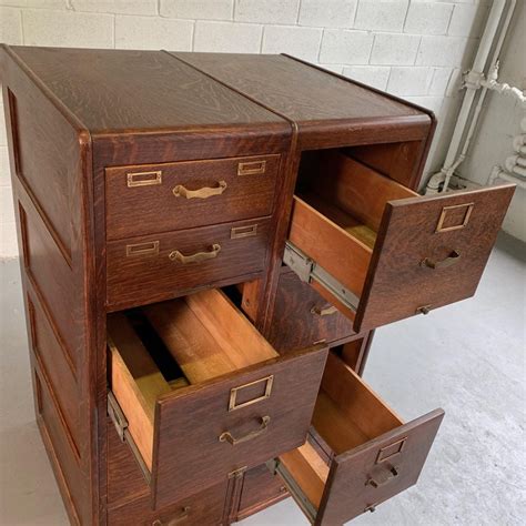 Our filing drawers are custom made with 1/4 diameter steel file runners for a solid, high end, and. Library Bureau Sole Makers Quarter Sawn Oak Double File ...