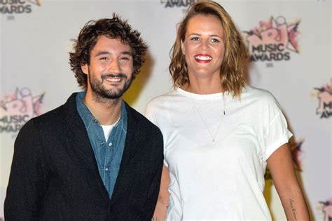 Elle a assisté à l'élimination de benoit paire et a rencontré des adolescents invités par bnp paris. Laure Manaudou maman pour la troisième fois ! - Petit Journal