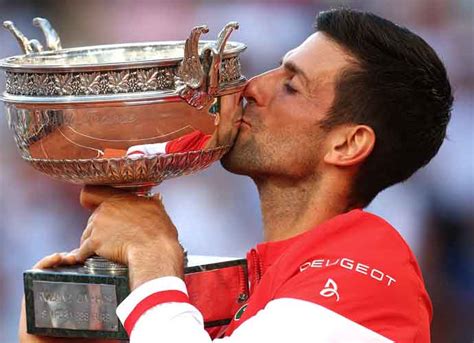 Get the latest novak djokovic news schedule, results and rankings on serbian tennis star plus ranking, injury updates and more. Novak Djokovic Wins French Open, Gifts Racket to Young Fan - uSports.org
