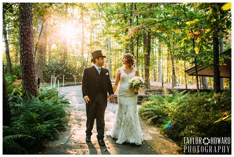 Photo of hot springs, ar (clint_suth, oct 2009). Hot Springs, Arkansas Wedding Photography {Mr. & Mrs. Thomas} | Taylor Howard Photography