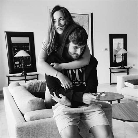 The trendy spaniard has been all over the world, most recently taking in adventures in south africa and the seychelles. La casa de Koke y Beatriz Espejel, una vivienda con estilo ...