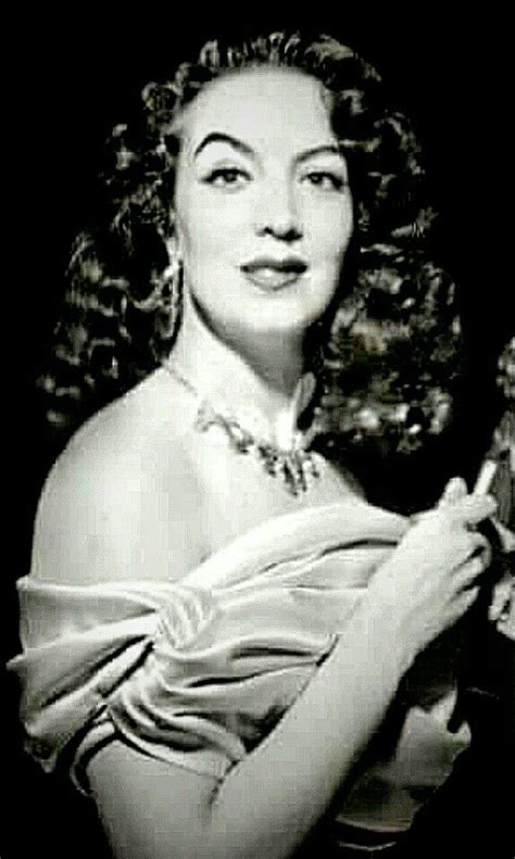 Mexican actress maría félix was born maria de los ángeles felix güerena on 8th april, 1914 in álamos. Maria Felix | Old hollywood, Maria, Greek statue