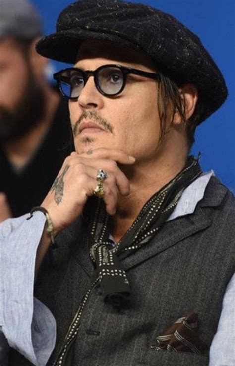 As such, he's got a whole lot of projects coming up. Pin by Liana Megne on Johnny Depp in 2020 | Johnny depp ...
