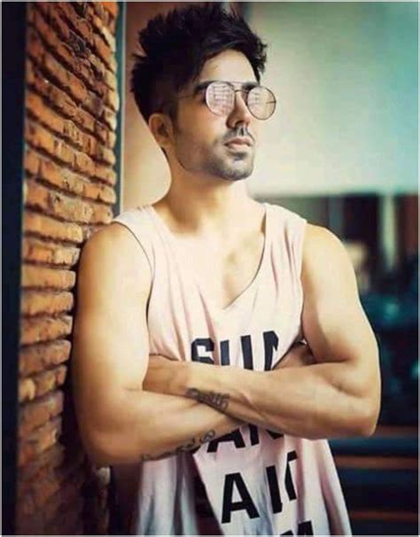 Pin by 👑sñehâ dútt👑 on hard. Pin on Hardy Sandhu;-*