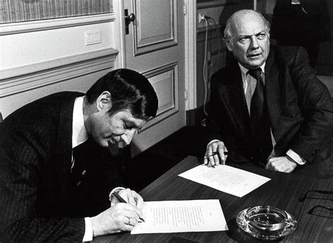 Dit heeft premier rutte zojuist bekendgemaakt. Kabinet overwoog drastisch eind aan kaping bij De Punt - NRC