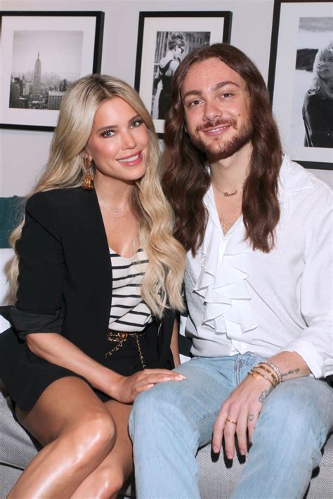 Hgtv (originally an initialism for home & garden television) is an american pay television channel owned by discovery, inc. Sylvie Meis - Home & Garden TV Launch Event in Hamburg 06 ...