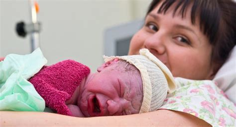 How does the coronavirus spread? What a newborn looks like - BabyCentre UK