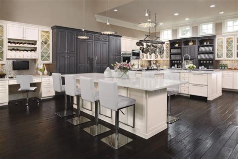 For over 30 years, omega kitchen and bath has served the greater orlando metro area in providing quality kitchen cabinets, bath vanities and countertops that include granite, marble and quartz. Omega Cabinetry: Williamsburg Maple Oyster & Pacific Maple ...