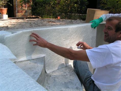 Construction piscine Etape 3 : Stratification de la piscine