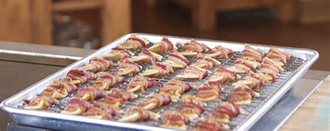 There are a bunch of fabulous canapes including beef tenderloin sandwiches, holiday rollups, shrimp pineapple skewers, tortellini skewers, christmas queso, smoked sausage in barbecue sauce and for. 21 Of the Best Ideas for Pioneer Woman Christmas ...