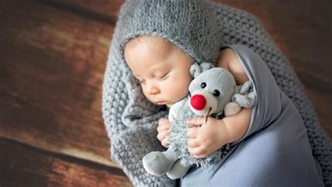 Seperti apa sih sosok bayi menggemaskan yang lahir di bali itu? 100 Nama Bayi Laki-laki Islami Bermakna Pintar dan Cerdas