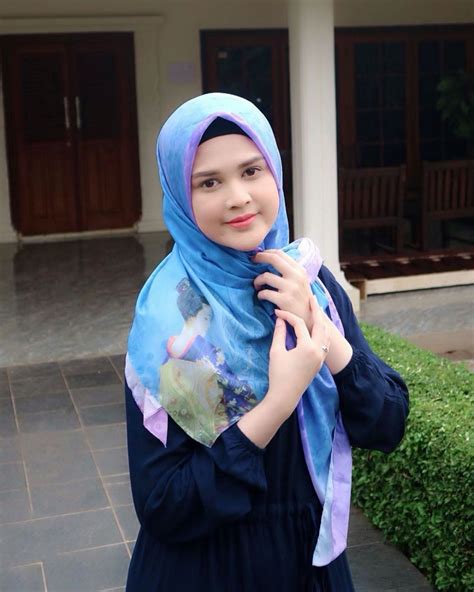 Maybe you would like to learn more about one of these? Foto Cewek2 Cantik Lucu Berhijab - Silahkan saja nikmati ...