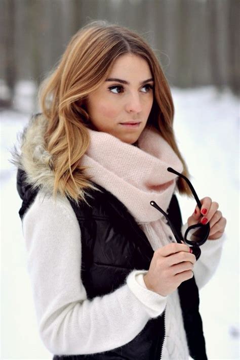 Jakże to wieści szybko się. Kasia Tusk | Fashion, Stylish winter outfits, Style