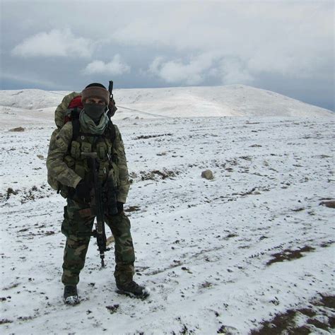 Yüz verip adam ettiysem sıfırla çarpar yok ederimm. Turkish Special Operation Gendarme Jandarma Özel Harekat ...