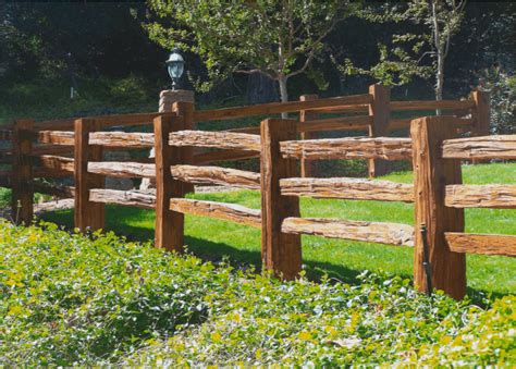 This is how we construct our rustic #splitrail fences! Spit Rail - Fence Company Asheville