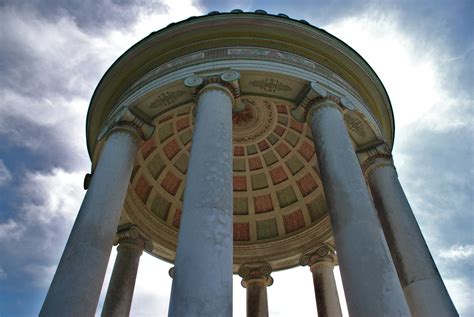 Aussichtspunkt und rundtempel im englischen garten. Englischer Garten - Monopteros Foto & Bild | deutschland ...