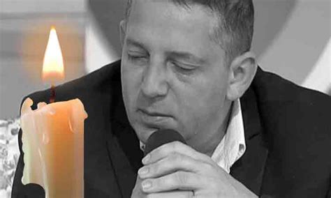 Costin mărculescu, celebrul actor din liceenii, a fost găsit decedat în incinta casei sale. Dupa Cristina Topescu, alta vedeta a fost gasita fara ...
