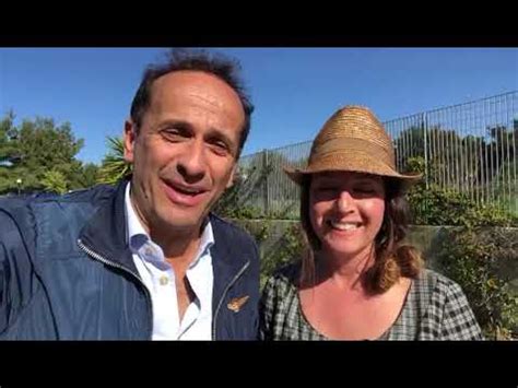Le barzellette di mudù, programma di uccio de santis. Uccio De Santis - YouTube