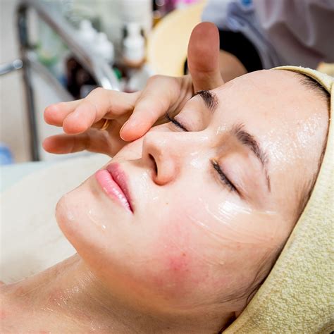 Microneedling is a dermatological procedure that can help with issues such as acne scarring, wrinkles, and microneedling is a method that some dermatologists use to treat different skin conditions. Shedding Microneedling - The Ultimate Guide Of Using ...